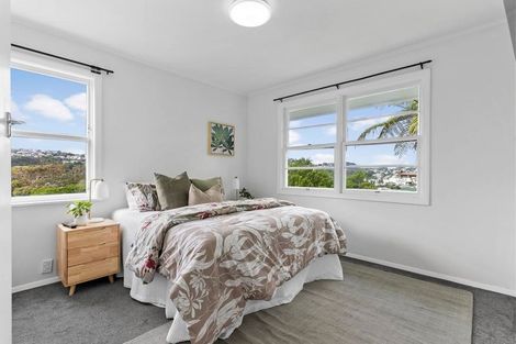 Photo of property in 41 Bassett Road, Johnsonville, Wellington, 6037