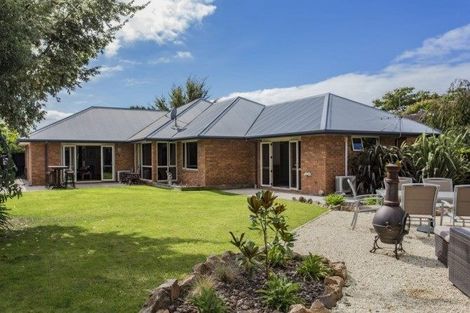 Photo of property in 4 Cobden Place, Woodend, 7610