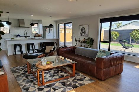 Photo of property in 2/112 Baker Street, New Brighton, Christchurch, 8083