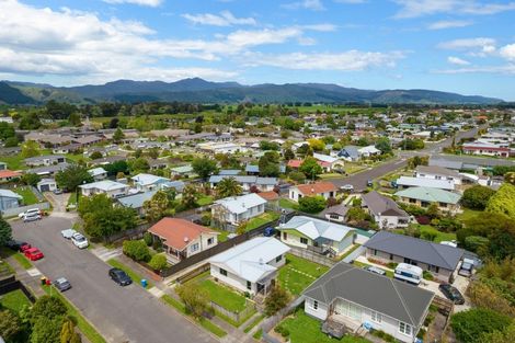 Photo of property in 14 Guy Avenue, Levin, 5510