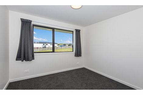Photo of property in 27 Sunset Drive, Baylys Beach, Dargaville, 0377