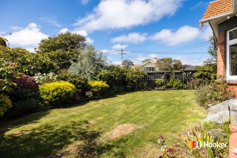 Photo of property in 85 Hargest Crescent, Saint Clair, Dunedin, 9012