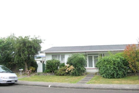 Photo of property in 14 Matuku Street, Heretaunga, Upper Hutt, 5018