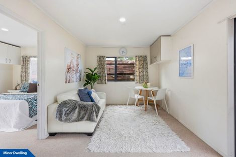 Photo of property in 2 Marvon Downs Avenue, Pakuranga Heights, Auckland, 2010