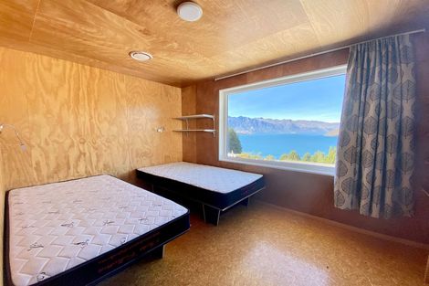 Photo of property in 9 Cameron Place, Fernhill, Queenstown, 9300