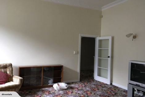 Photo of property in 70 Derwent Street, Island Bay, Wellington, 6023