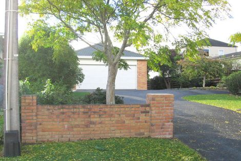 Photo of property in 100 Whangaparaoa Road, Red Beach, 0932