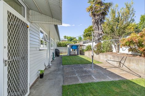 Photo of property in 8 Royal Place, Levin, 5510