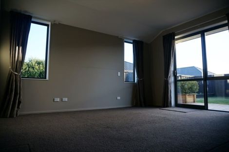 Photo of property in 7 Rossall Crescent, Rolleston, 7615