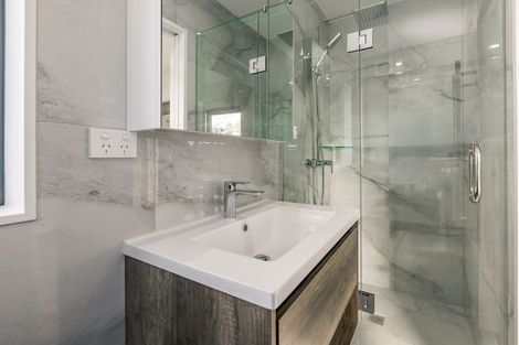 Photo of property in 99a Mahia Road, Wattle Downs, Auckland, 2103