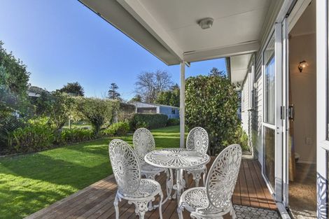 Photo of property in 110 Harlech Street, Mayfair, Hastings, 4122