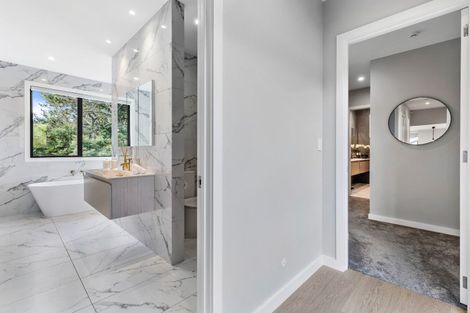 Photo of property in 30a Bernard Magnus Lane, Greenhithe, Auckland, 0632