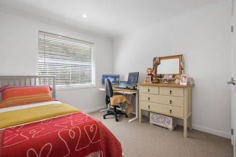 Photo of property in 29 Lakeside Terrace, Omokoroa, 3114