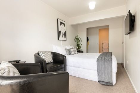 Photo of property in 106a Vale Street, Otumoetai, Tauranga, 3110