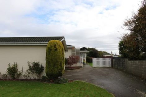 Photo of property in 109 Morton Street, Strathern, Invercargill, 9812