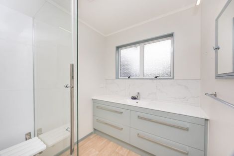 Photo of property in 36 Cedar Crescent, Feilding, 4702