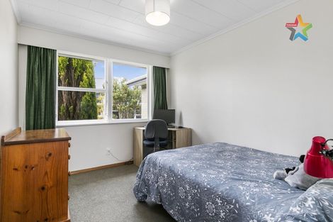 Photo of property in 9 Cedar Street, Maungaraki, Lower Hutt, 5010