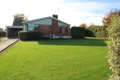 Photo of property in 40 Moore Road, Winton, 9781