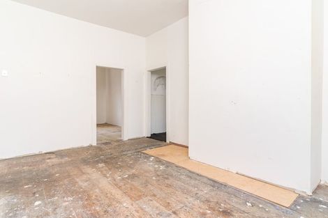 Photo of property in 32 Neidpath Road, Mornington, Dunedin, 9011