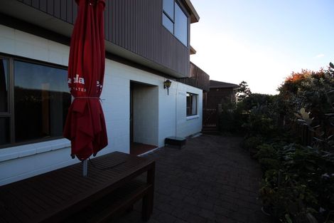 Photo of property in 2/14 Prospect Terrace, Milford, Auckland, 0620