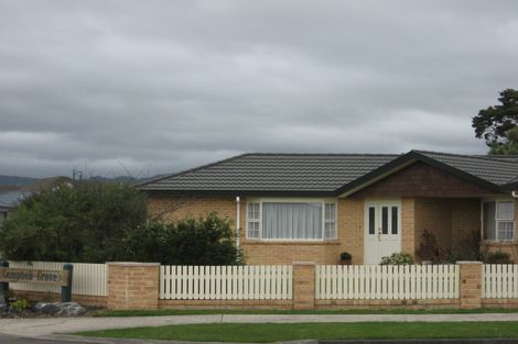 Photo of property in 80 Winchester Street, Levin, 5510