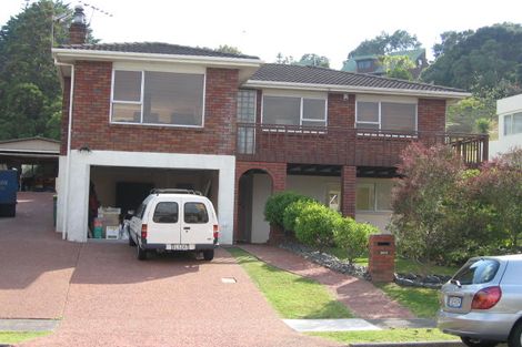 Photo of property in 100 Stapleford Crescent, Browns Bay, Auckland, 0630