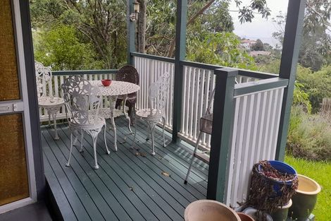 Photo of property in 31 Powells Road, Cable Bay, 0420