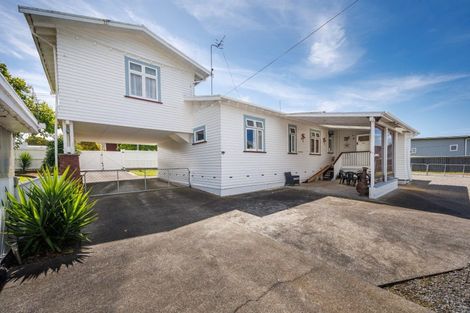 Photo of property in 9 Maunder Street, Marton, 4710