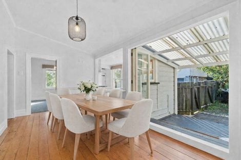 Photo of property in 40 Candia Road, Swanson, Auckland, 0614