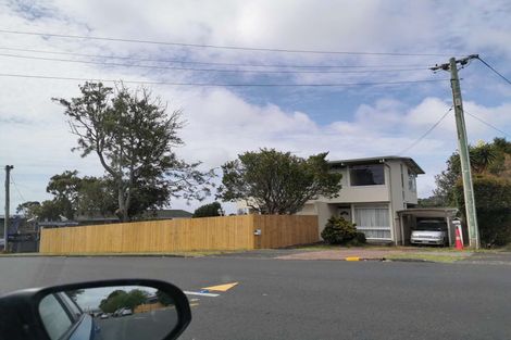 Photo of property in 1/37 Coronation Road, Hillcrest, Auckland, 0627