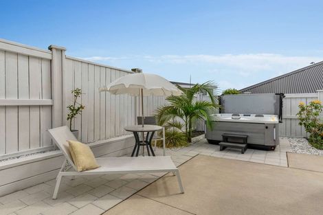 Photo of property in 60b The Boulevard, Papamoa Beach, Papamoa, 3118