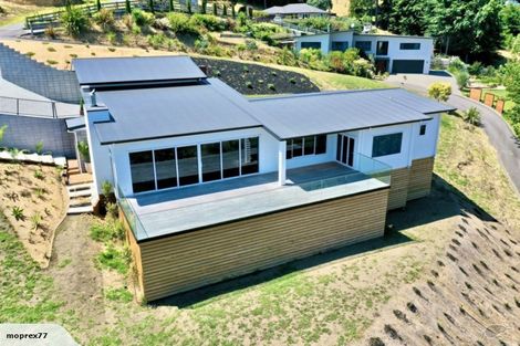 Photo of property in 6 Flight Valley Way, Welcome Bay, Tauranga, 3175