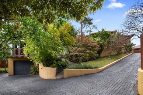 Photo of property in 104 Milton Terrace, Picton, 7220