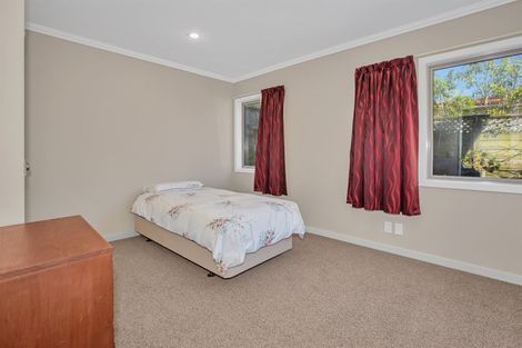 Photo of property in 3a Cromarty Place, Papakowhai, Porirua, 5024