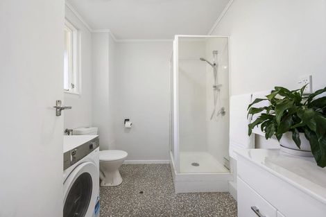 Photo of property in 3/18 Agra Crescent, Khandallah, Wellington, 6035