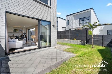 Photo of property in 27b Westgate Drive, Westgate, Auckland, 0614
