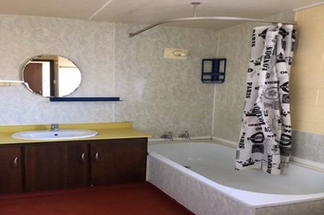 Photo of property in 1/555 Hillside Road, Caversham, Dunedin, 9012