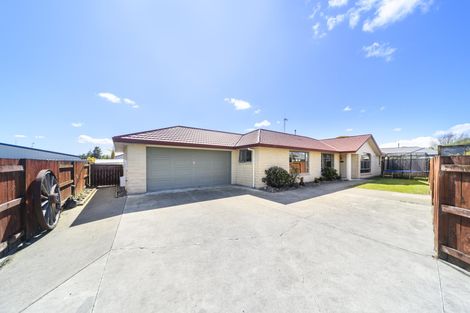 Photo of property in 75 Long Melford Road, Awapuni, Palmerston North, 4412