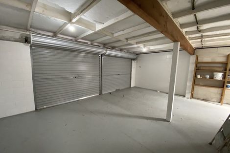 Photo of property in 1/6 Clare Place, Glenfield, Auckland, 0629