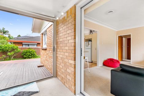 Photo of property in 3/4 Menary Street, Papakura, 2110