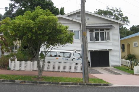Photo of property in 52 Dryden Street, Grey Lynn, Auckland, 1021