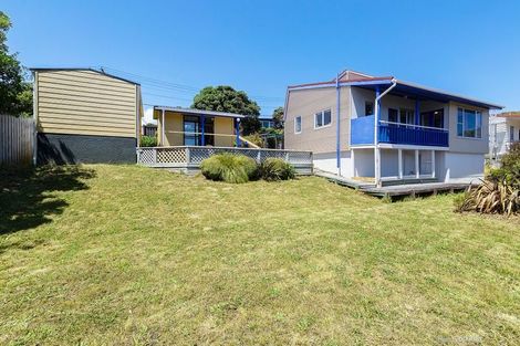 Photo of property in 7 Tukanae Street, Strathmore Park, Wellington, 6022