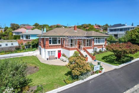 Photo of property in 1 Queens Crescent, Oamaru, 9400