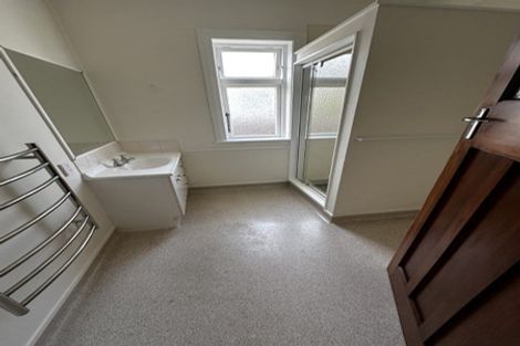 Photo of property in 2a Tennyson Street, Petone, Lower Hutt, 5012