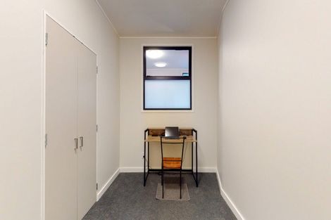 Photo of property in 17 Kent Terrace - Kent Apartments, 3d/16 Kent Terrace, Mount Victoria, Wellington, 6011
