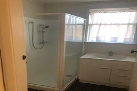 Photo of property in 131 Bruce Mclaren Road, Henderson, Auckland, 0612