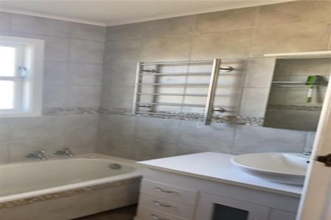 Photo of property in 14 Clematis Grove, Maungaraki, Lower Hutt, 5010