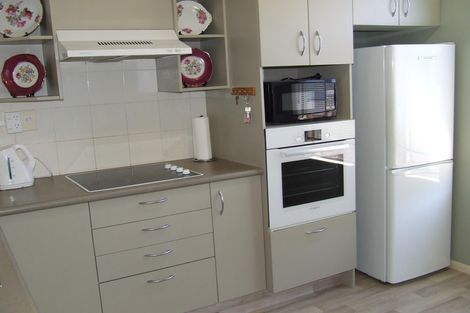 Photo of property in Orange Grove Village, 35/22 Pyes Pa Road, Pyes Pa, Tauranga, 3112