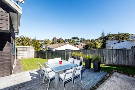 Photo of property in 2/69a Chivalry Road, Glenfield, Auckland, 0629
