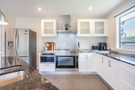 Photo of property in 30a Rimutaka Street, Trentham, Upper Hutt, 5018